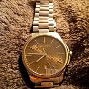 Mens Gucci watch